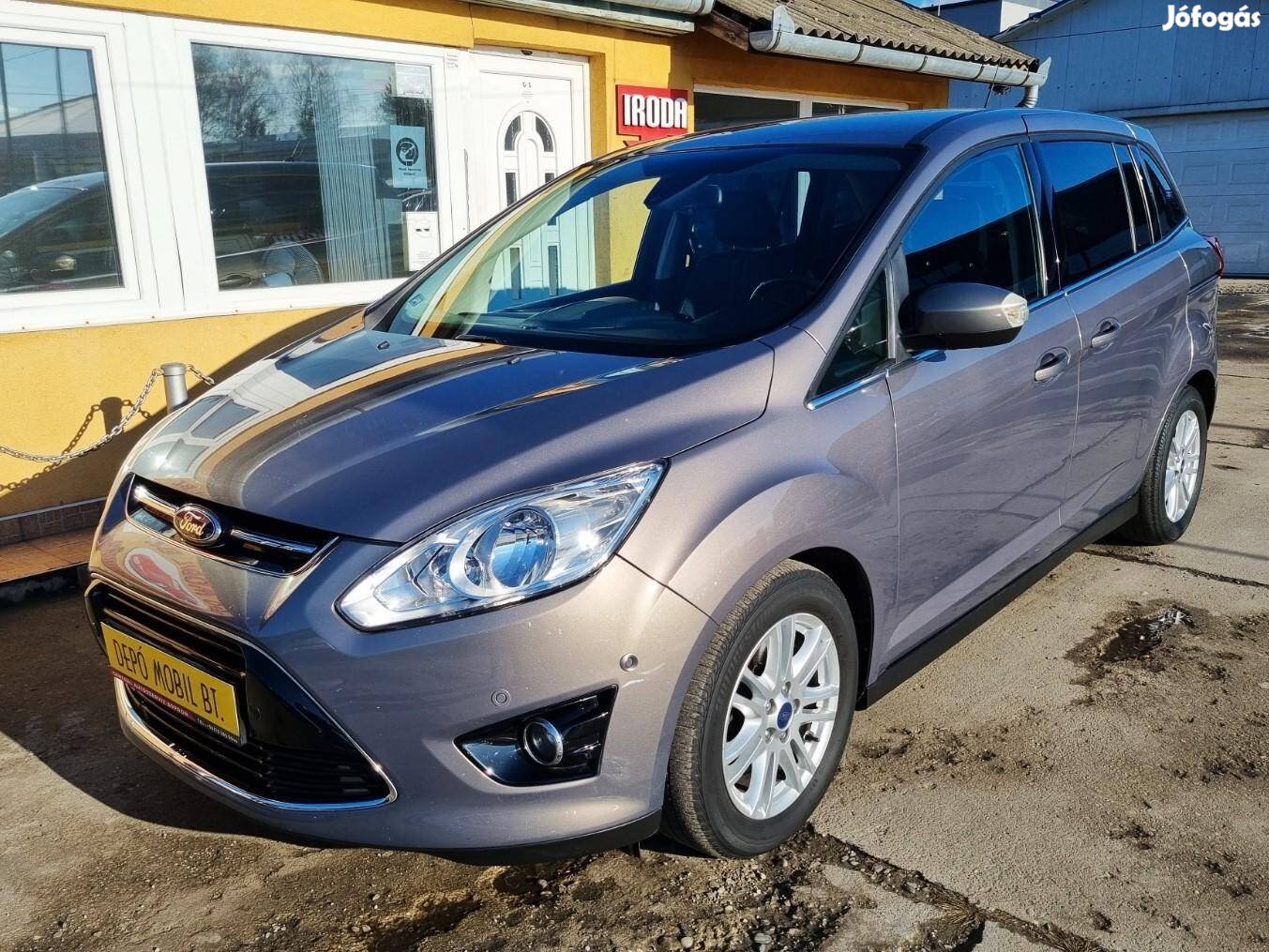 Ford C-Max Grand1.6 TDCi Titanium [7 személy]